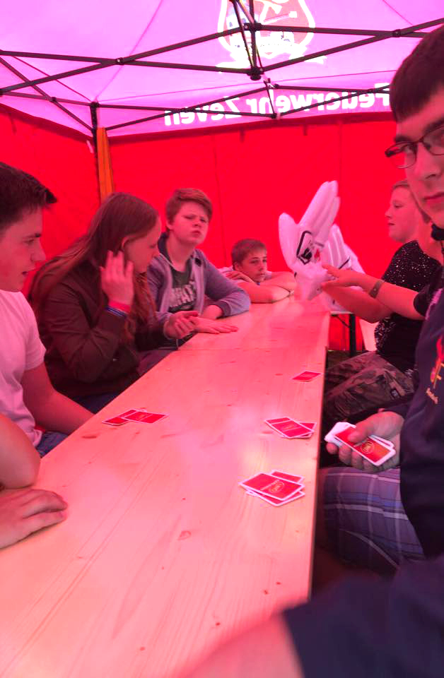 2017 06 24 UNO spielen1