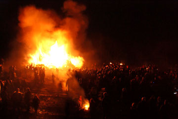 2016 03 26 Osterfeuer 1w